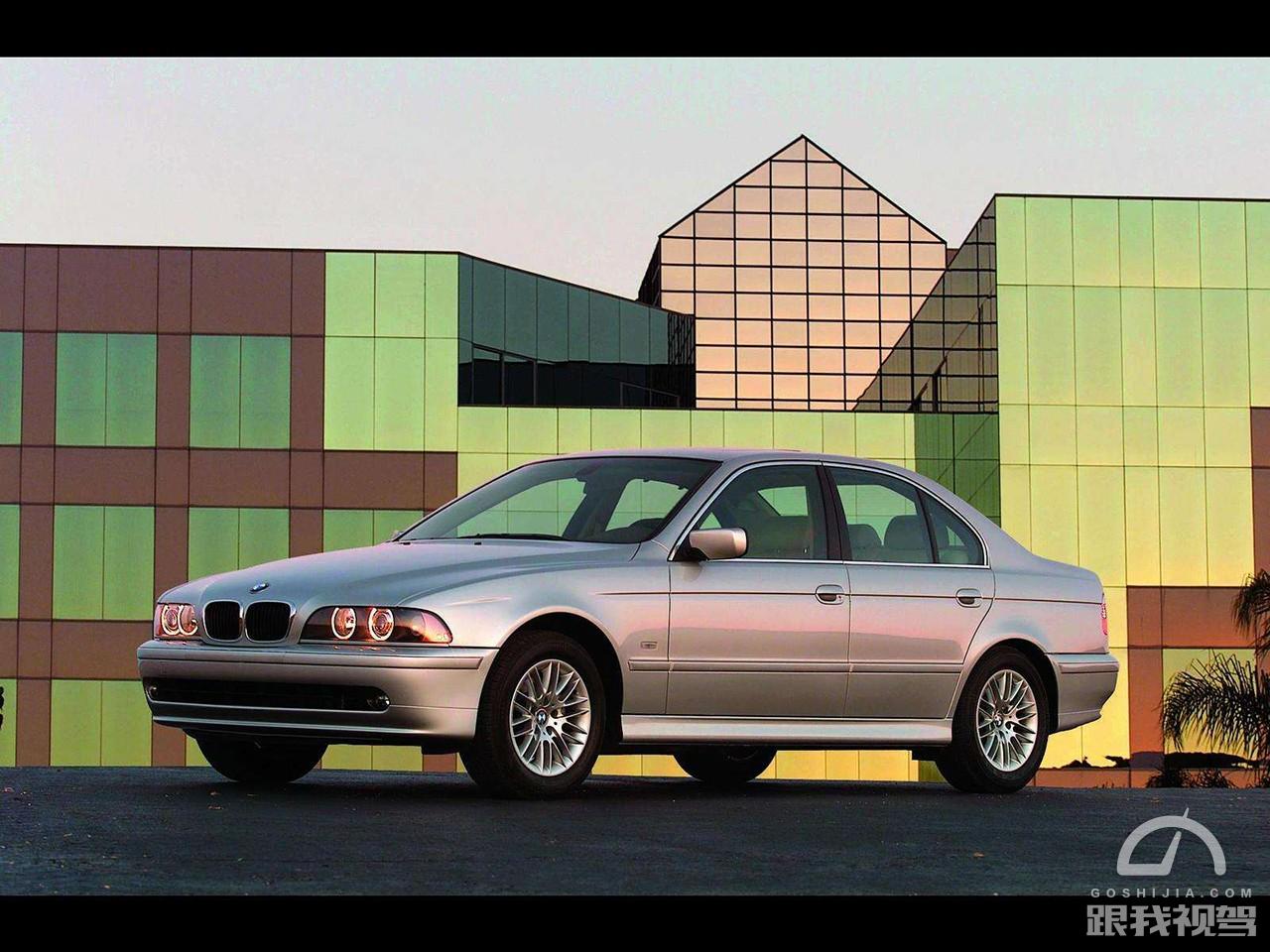 宝马5系进口和国产发动机区别,宝马5系进口和国产的价格对比