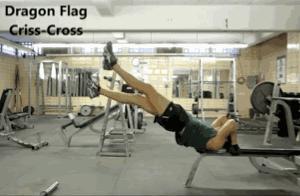 龙旗腹肌训练对肩膀有没有危害,龙旗练多久可以练好腹肌