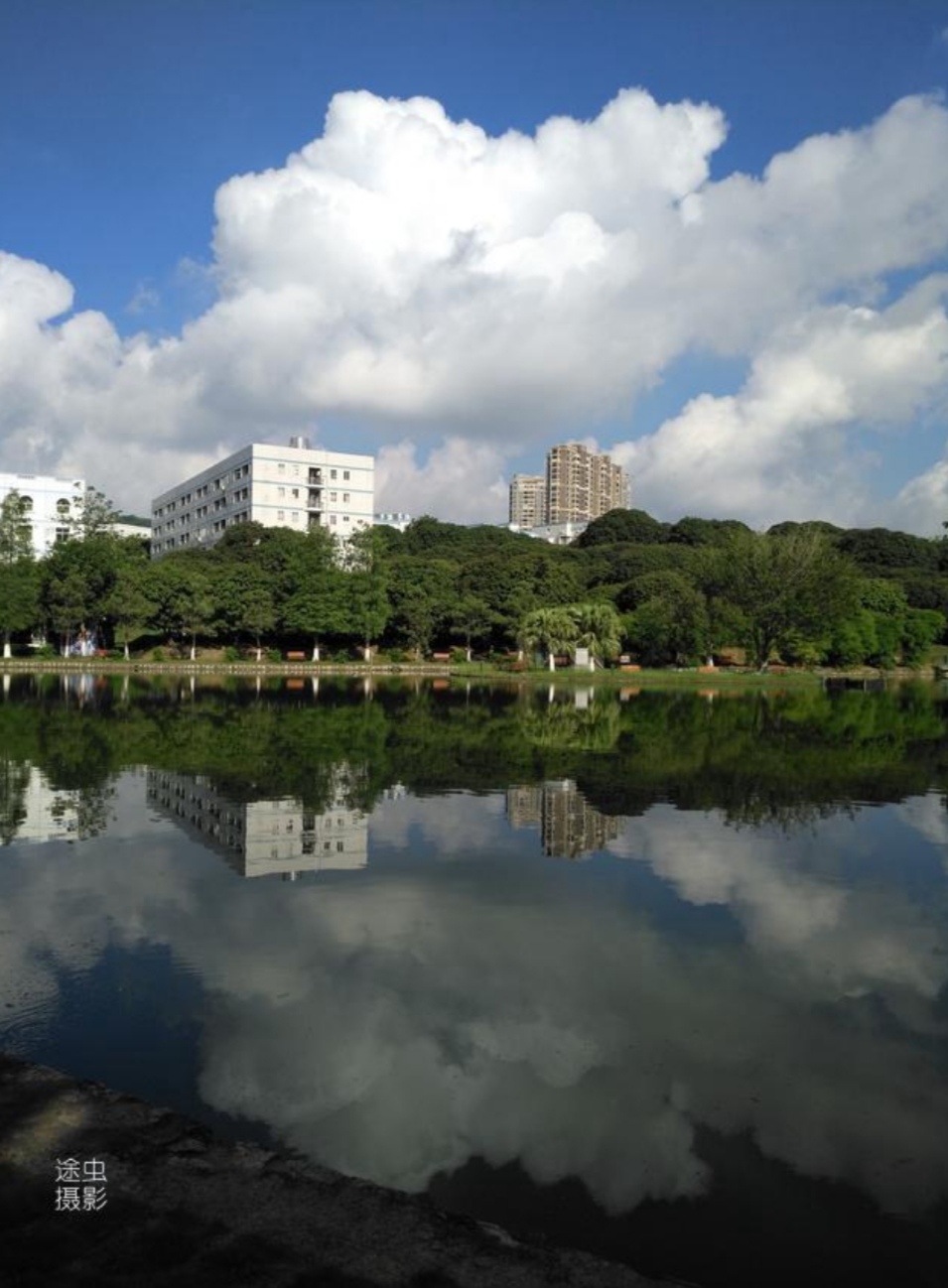 深圳职业技术学院为何被誉为高职院校中的“北大清华”？