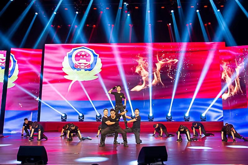 合肥市公安局举行庆祝中国*产党共**成立100周年主题文艺活动