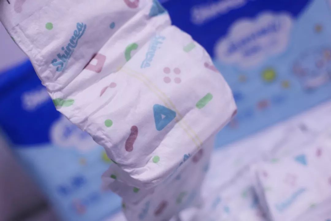 好用的纸尿裤拉拉裤推荐,爽然小熊纸尿裤拉拉裤婴儿专用