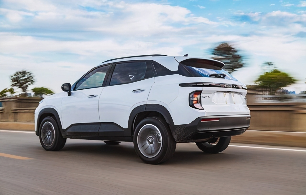 新宝骏rs3精英口碑,新宝骏rs31.5t测试