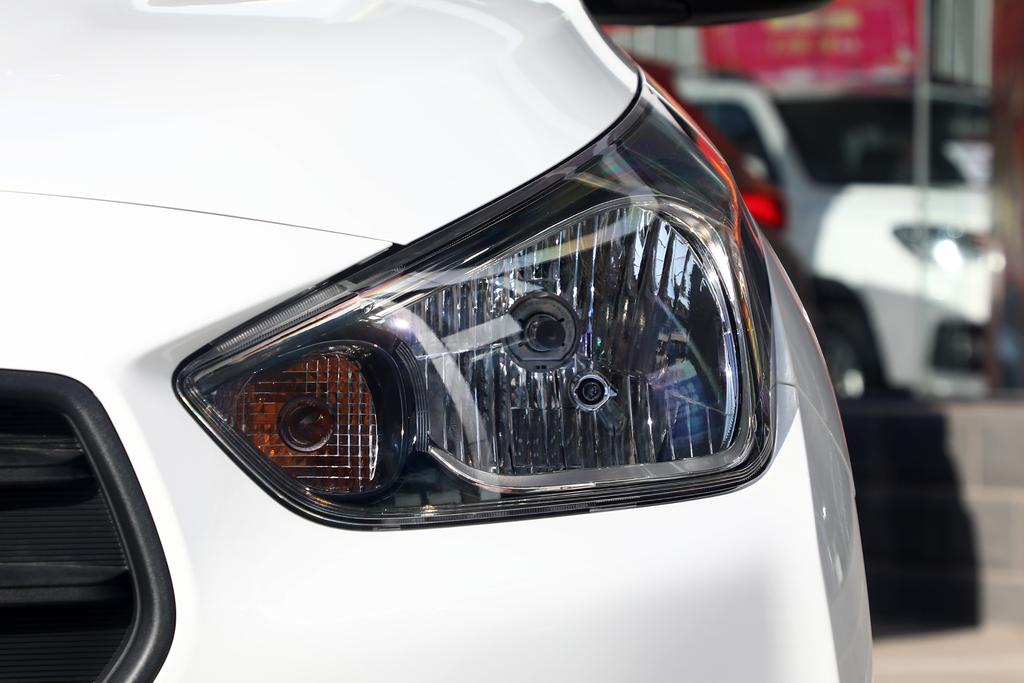 新瑞纳4.99万合适吗,2019年现代瑞纳17万公里价格