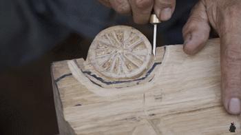 中国老爷爷给孙子做的神奇玩具,老外看中国爷爷给孙子做玩具