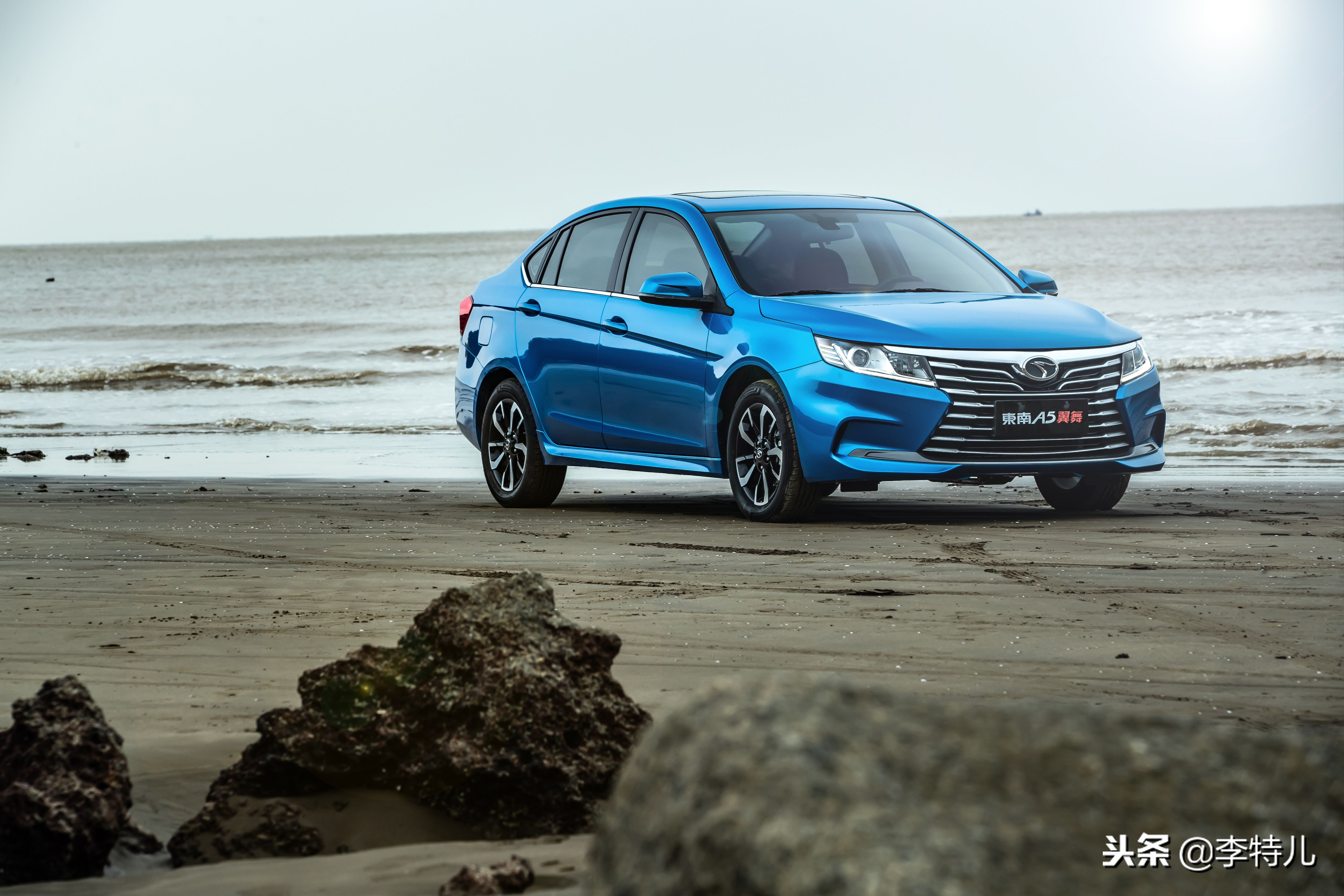 东南a5翼舞手动测评,东南a5翼舞手动变速箱油耗