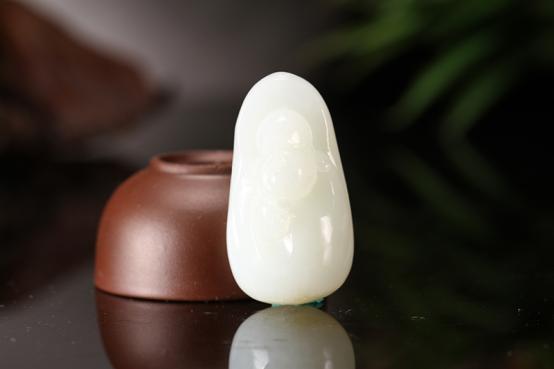 和田玉最不值得购买的四种玉,玩玉详解