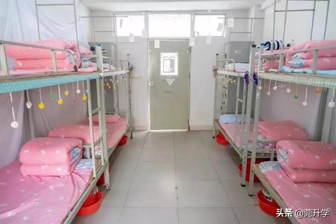 东莞东华寄宿学校宿舍,广东哪所中职宿舍最好