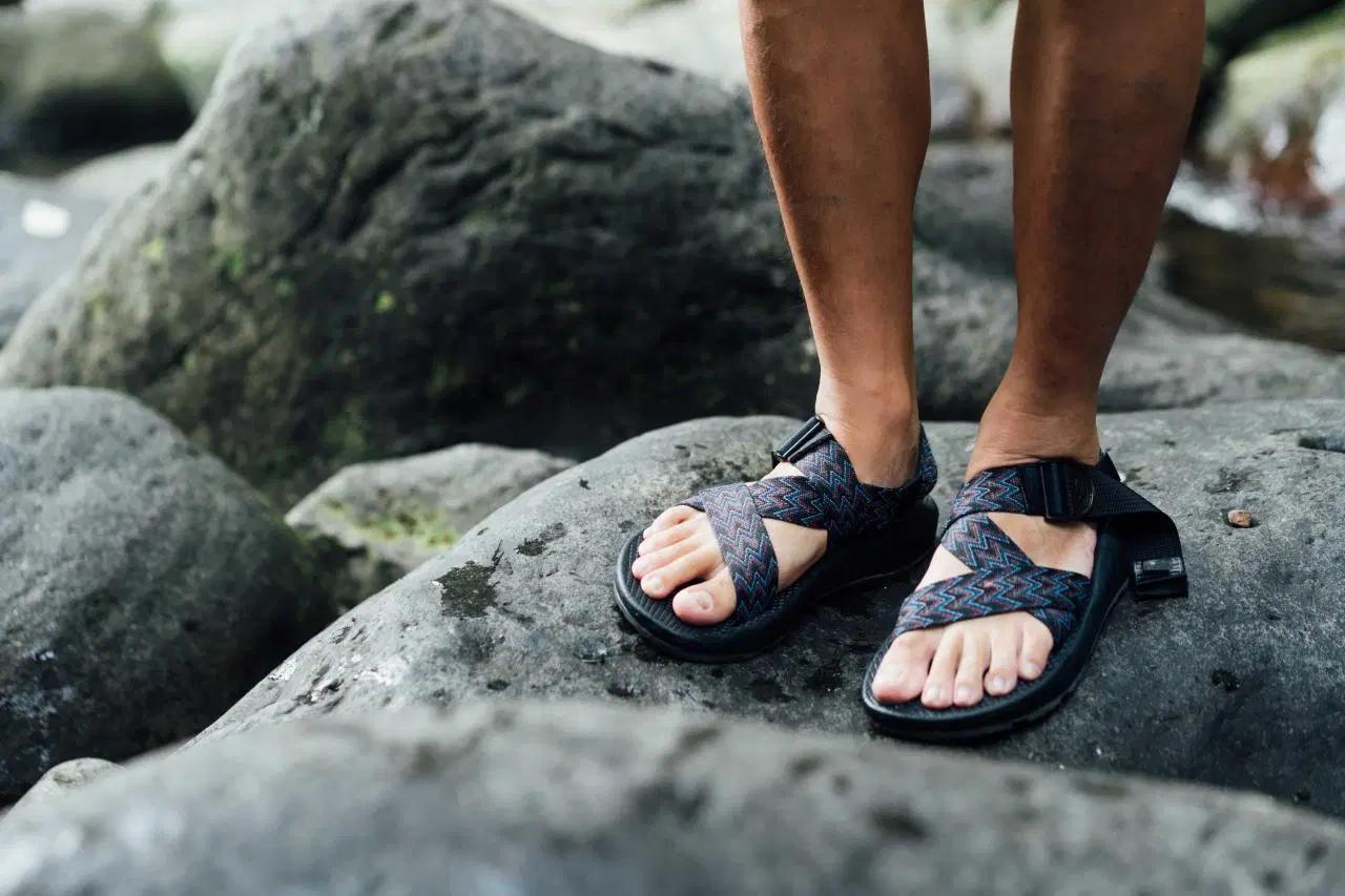 选自己适合的凉鞋,source户外凉鞋