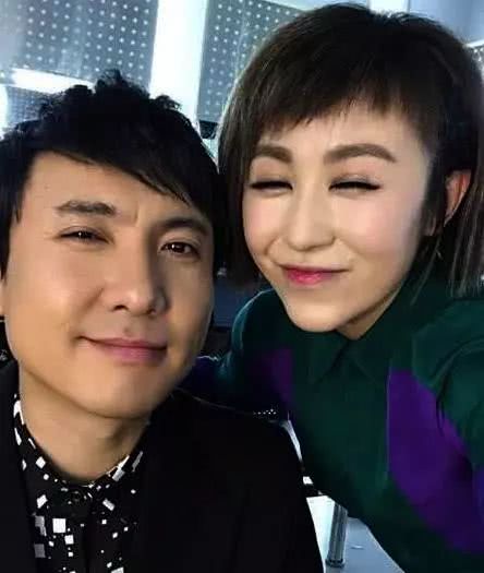 马丽隐藏了两年的老公，原来我们对他都熟悉，你猜到了嘛