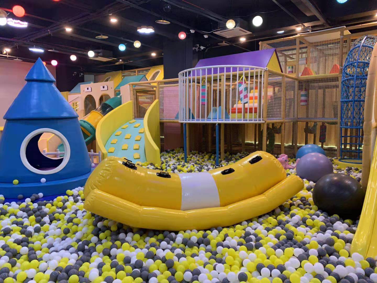 在儿童乐园开淘气堡怎么样,现在开淘气堡还有儿童乐园吗