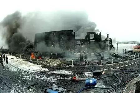 消防员烈火英雄的视频,消防员救火视频大全烈火英雄