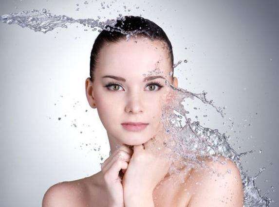 精华液哪个牌子最好用性价比高,精华液哪个牌子最好用最便宜