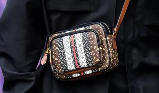 lv路易威登经典老花包,2019年ysl包包最火的款式