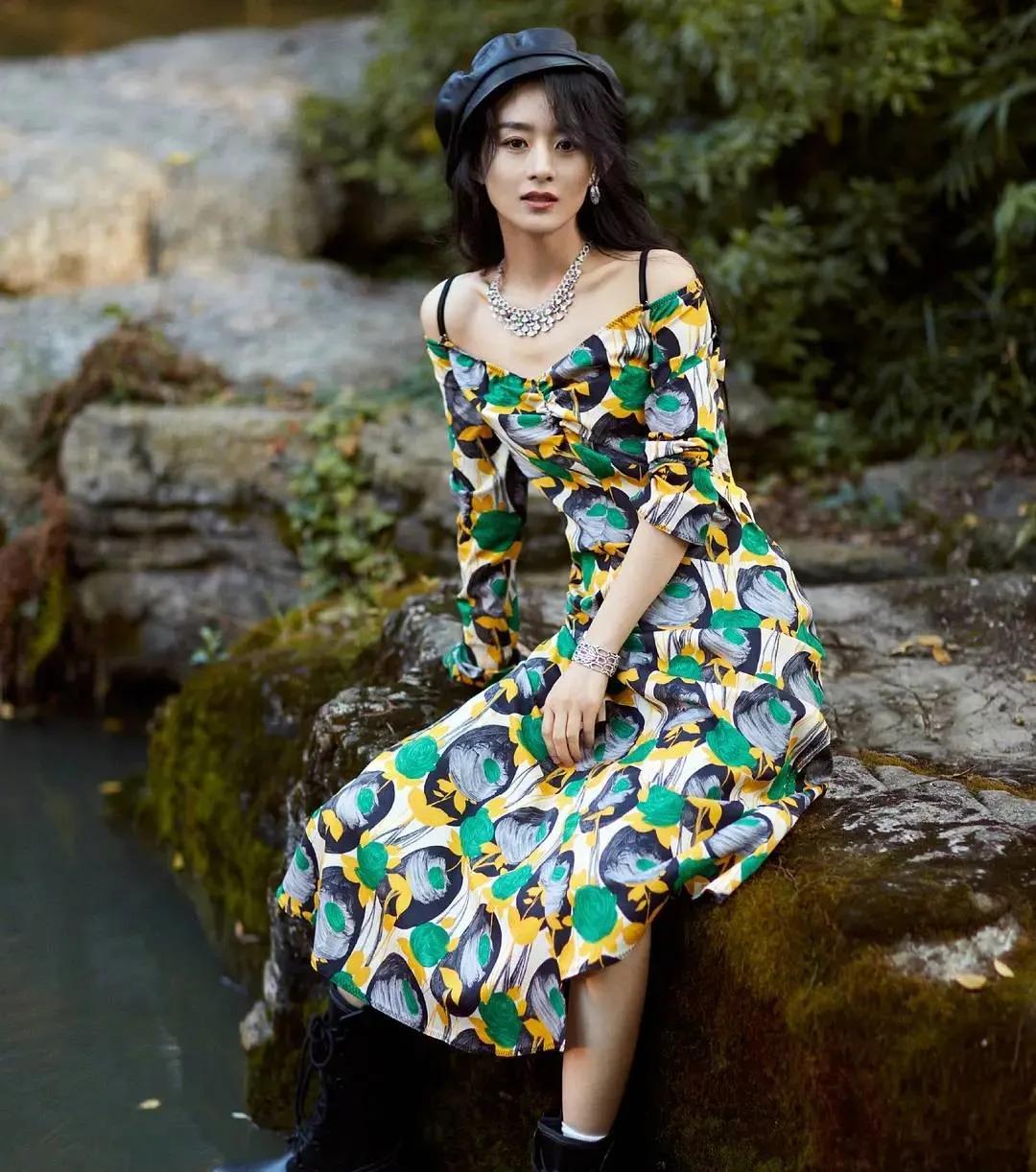 赵丽颖被嘲土的视频,赵丽颖被指撞脸