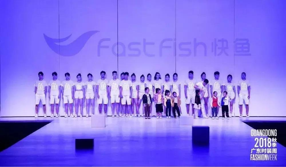 拥有1000多家服装连锁店的老板,拥有200家店