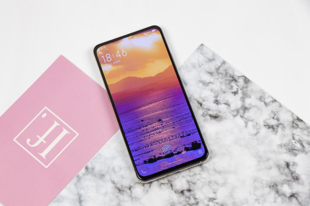 vivo手机首发屏下指纹解锁,vivo手机屏下指纹发展趋势