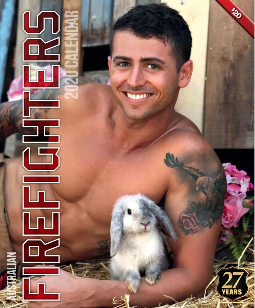 来了来了！他们带着猫猫又来了