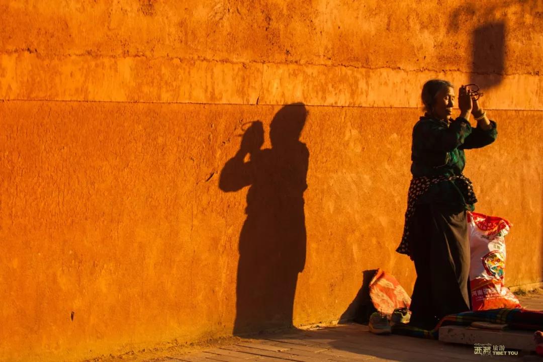 钘忎笢鏄庣彔鏄岄兘瑙嗛,鏄岄兘涓轰粈涔堝彨钘忎笢鏄庣彔