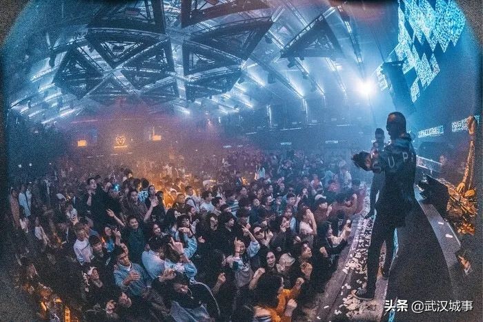 请收好这份假期必玩游戏清单,春节喝酒请收下这份饮酒指南