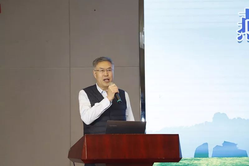 腰痛、颈痛、背痛，你受够了没有？专家教你轻松摆脱，赶快收藏！｜燕赵健康大讲堂