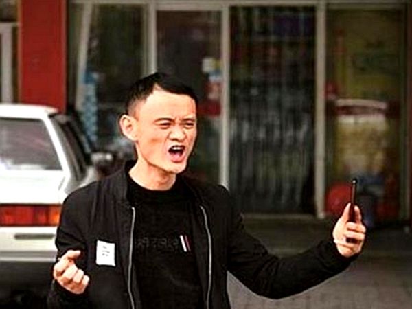 长得最像马云的十个人,中国最像有钱人的明星