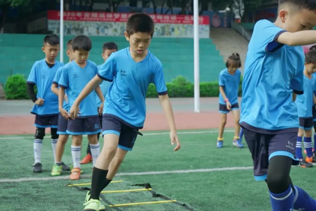 公益正能量足球,公益正能量基金