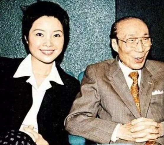 鉴证实录演员信息对比,鉴证实录第二部中谭慧欣的扮演者