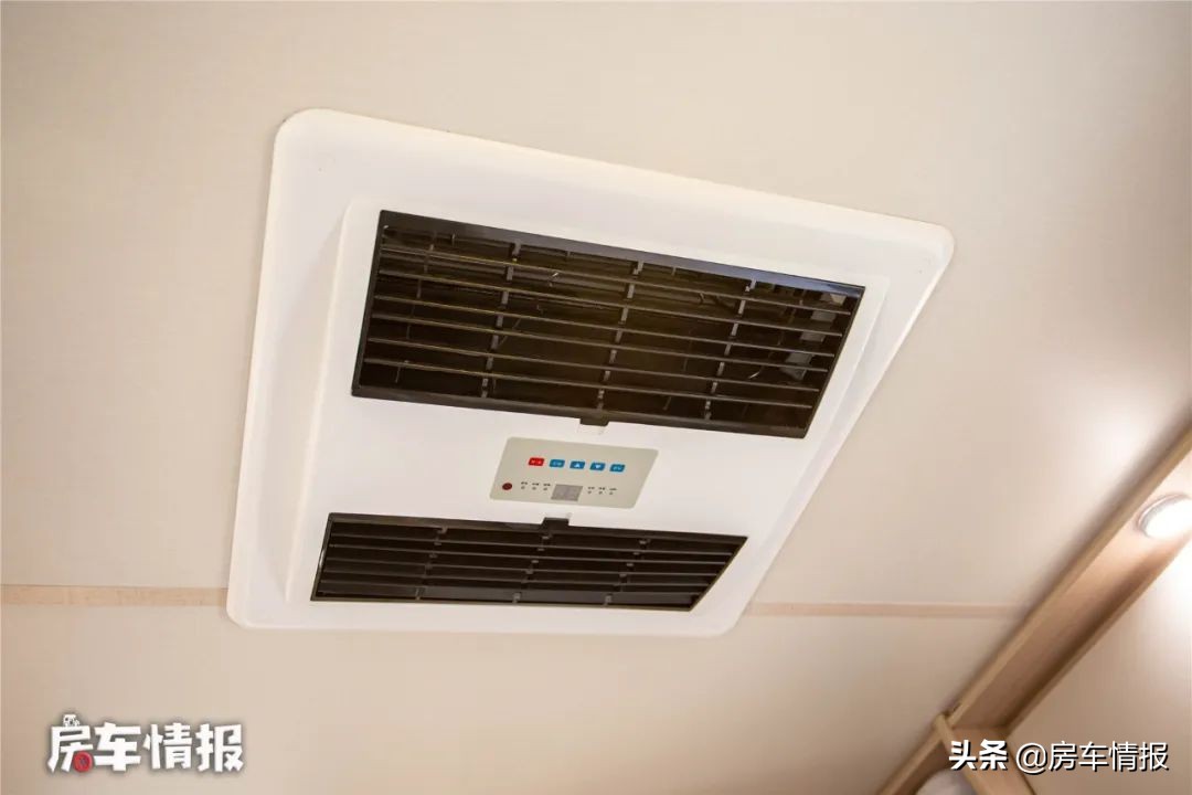 30万左右的可睡4个成人的四驱房车,20万能买什么重型房车