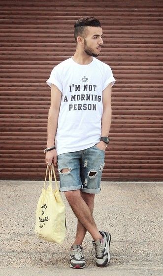 穿短裤阳光帅气男生,小学生男生夏天穿的短裤