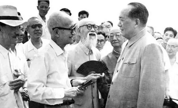 走出困境浴火重生,近代中国遭受磨难的原因