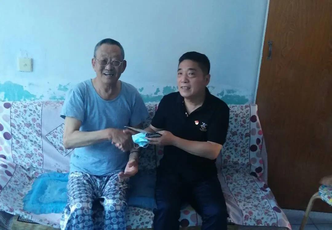 七一走访慰问老党员辽宁营口,七一走访慰问老党员困难党员简报