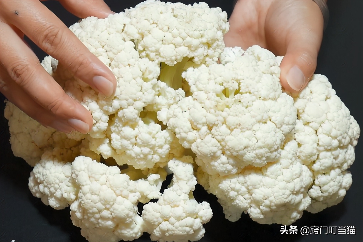 花菜只用清水洗，等于吃虫卵，教你一招，让虫卵脏东西全跑出来