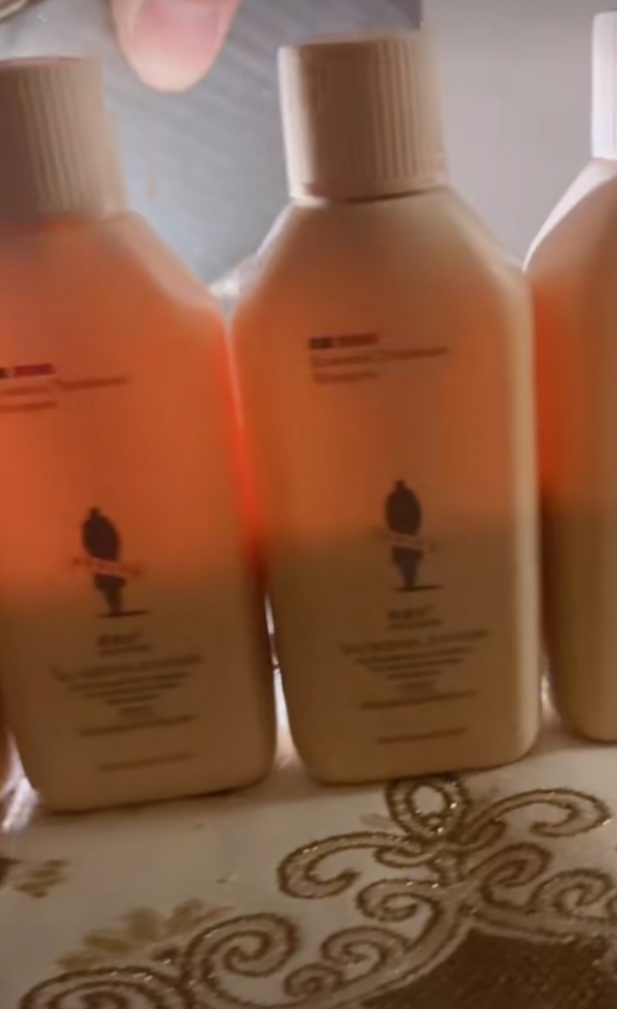 网红辛巴带货糖水燕窝,网红辛巴带货燕窝