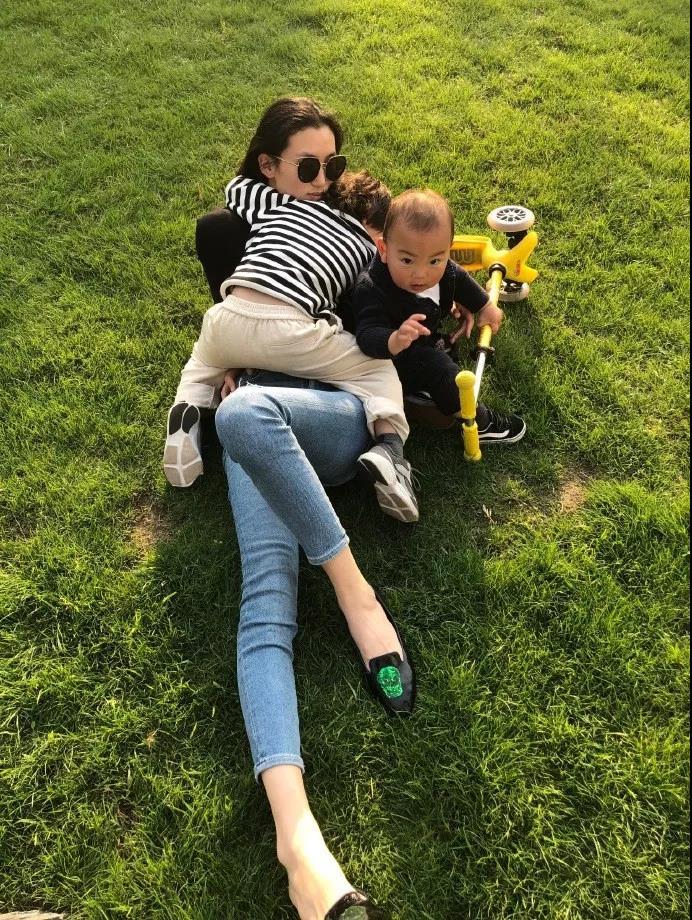 中国超模界四大金刚之一的奚梦瑶,国际超模奚梦瑶33岁