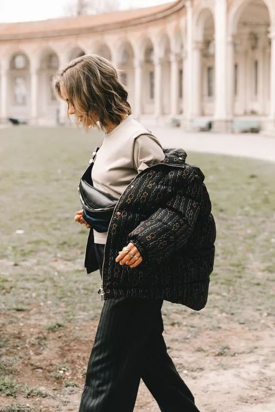 羽绒服太肥大太臃肿了怎么办,羽绒服穿肥点好还是瘦点好看