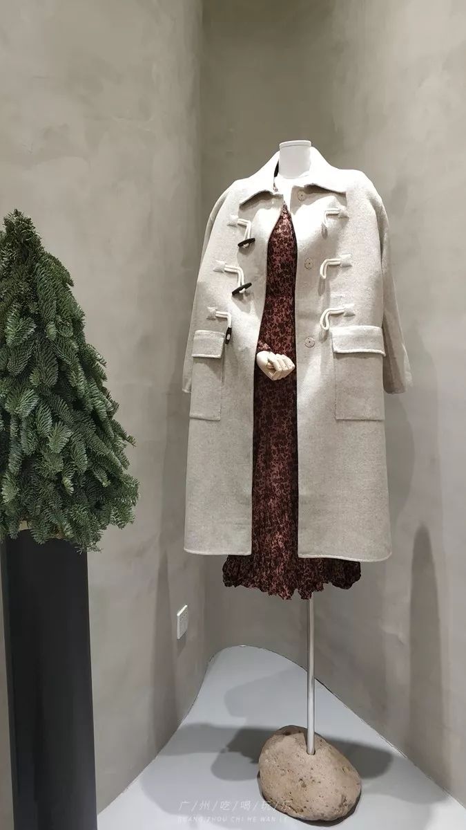 韩国东大门服装在哪里买,韩国东大门服装批发市场地铁