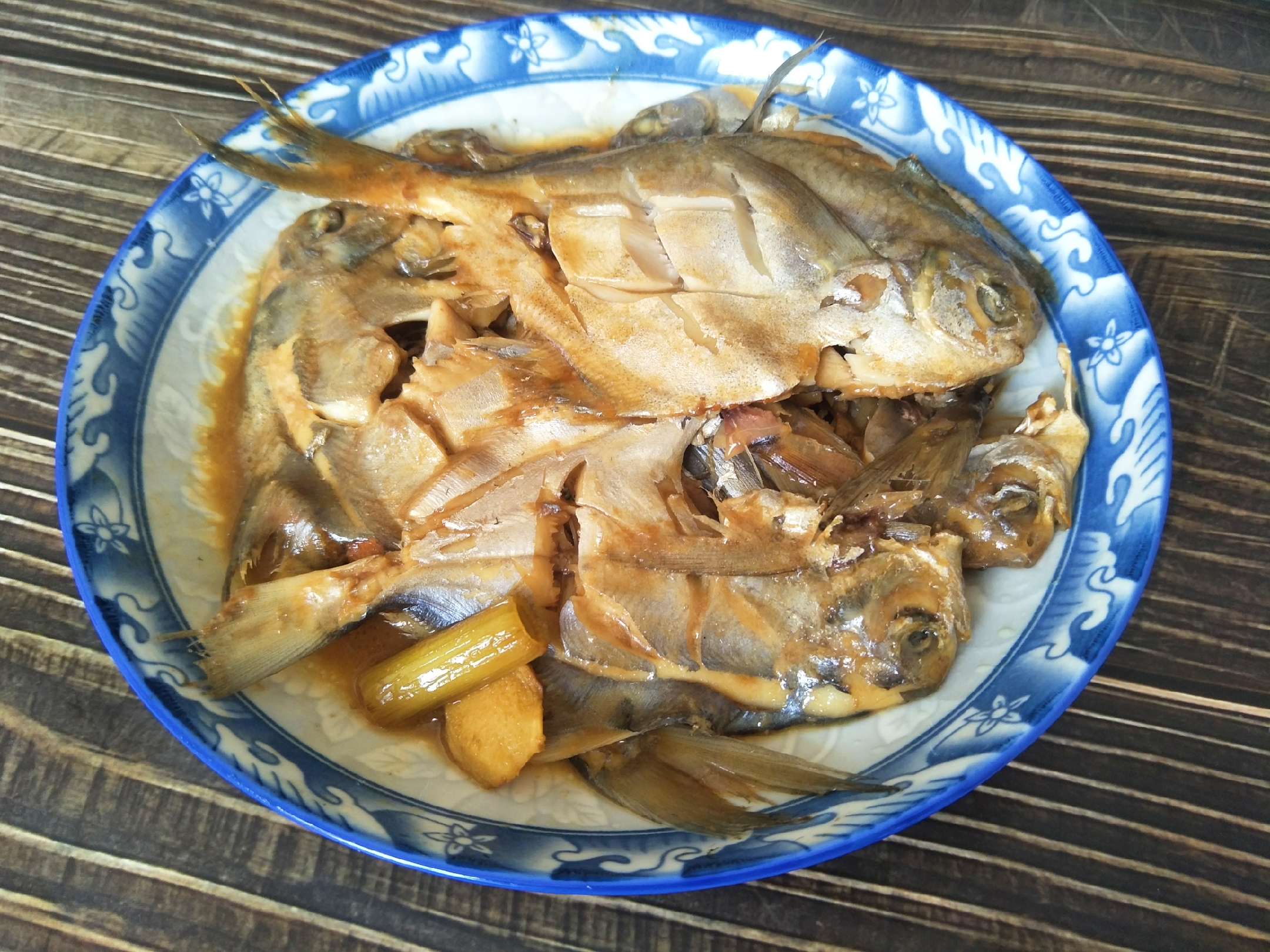 风干小鱼鱼怎么做法最好吃,秋天鱼怎么做好吃又下饭