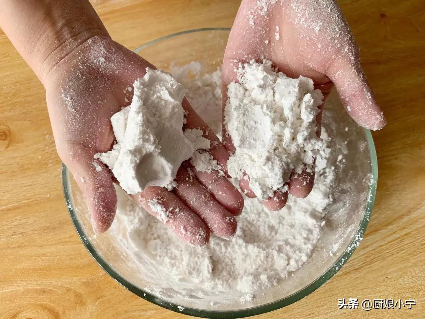 李子柒自制桂花米糕,李子柒蒸米糕加桂花