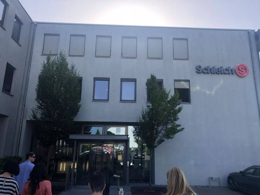 寰峰浗鎬濅箰鍎跨鐜╁叿,鎬濅箰鍝佺墝鐜╁叿