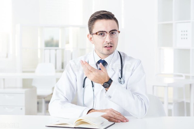 鼻塞鼻痒打喷嚏小妙招吃什么,鼻塞鼻子痒打喷嚏怎么缓解