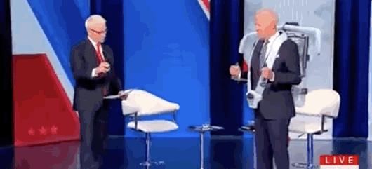 拜登摔倒魔性视频,拜登意外事件视频