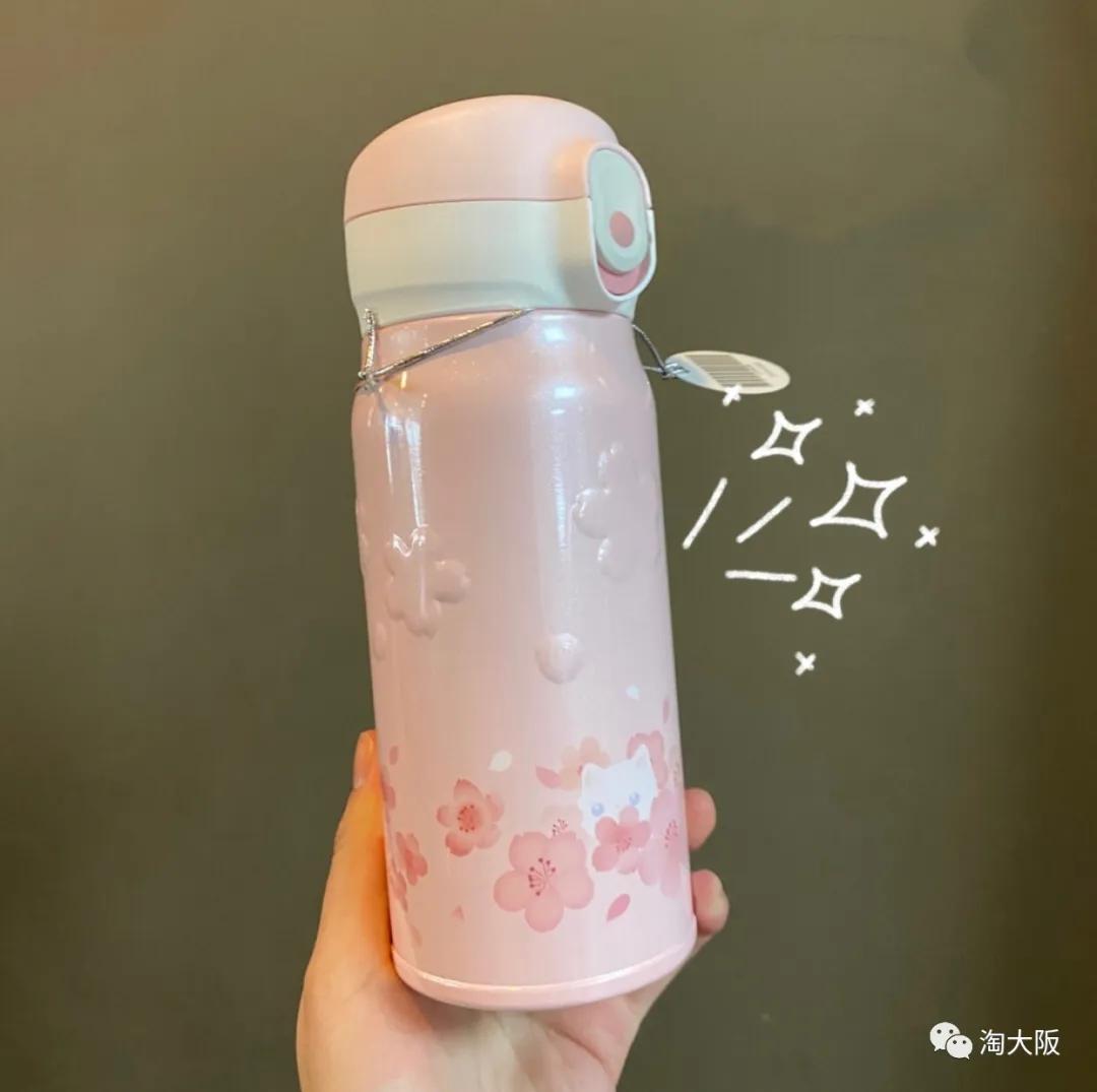 中日樱花限定大PK！猫咪杯、毛绒手袋，中国星爸爸又一次逆袭？