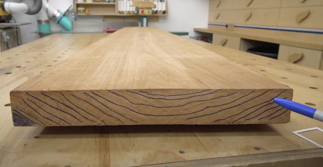 不懂这几点买二手房必踩坑,实木家具怎么买才不被坑