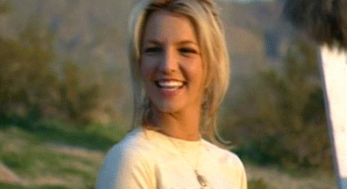 21岁被男友勒索,被父亲控制成精神病