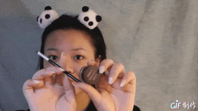 超详细干货|游泳池里到底用什么手法才能不脱妆?