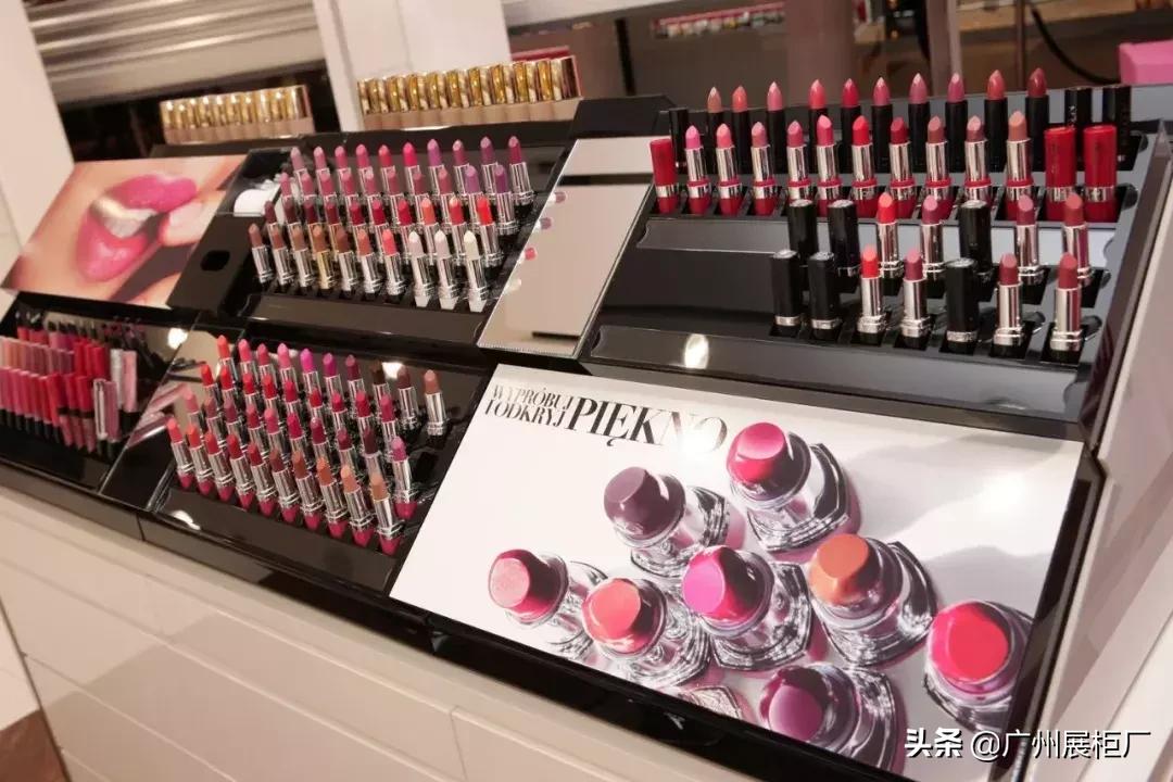 化妆展柜定制厂家,北京展柜生产厂家价格