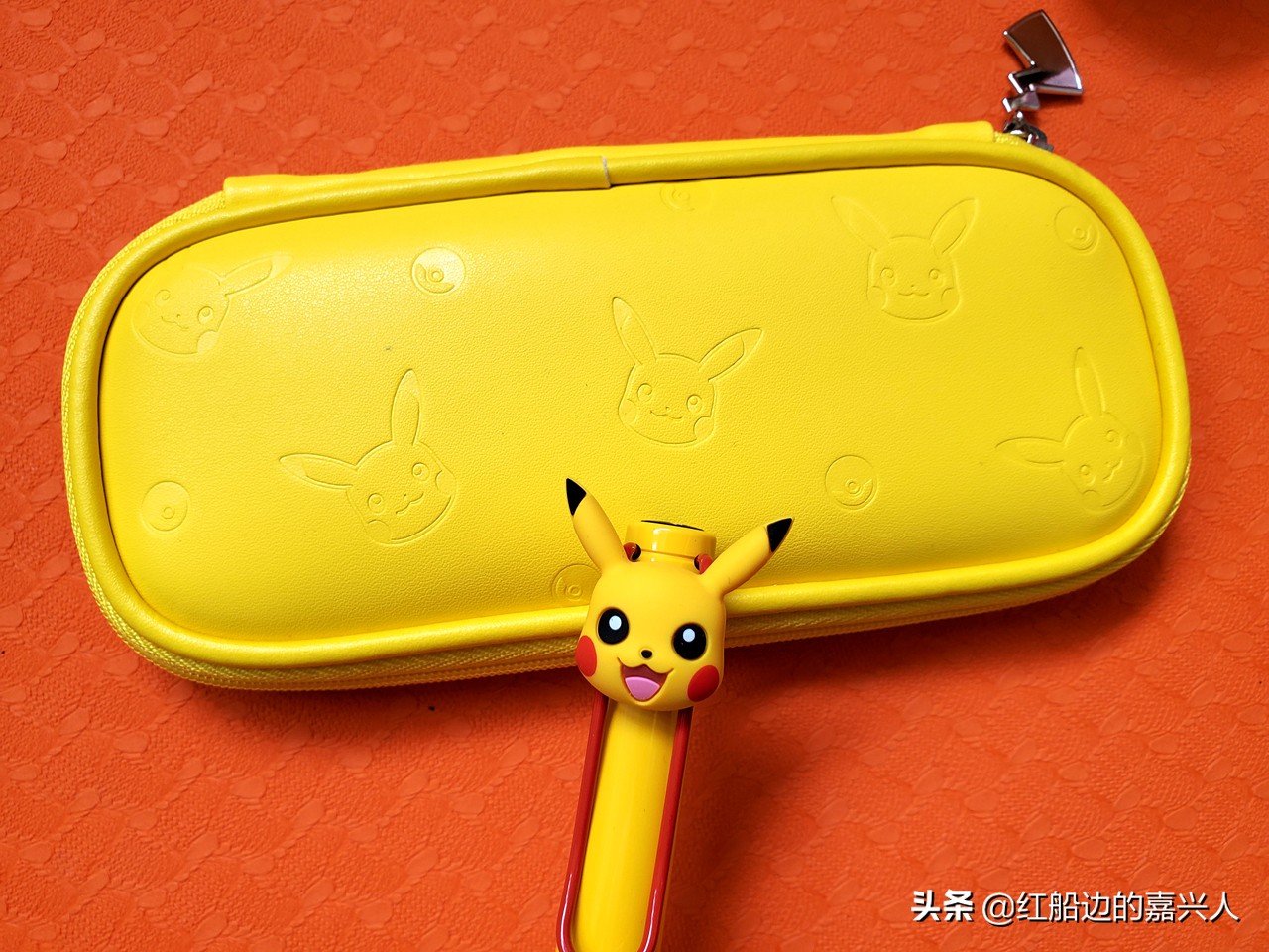 皮卡丘凌美联名款钢笔怎么装,宝可梦凌美钢笔