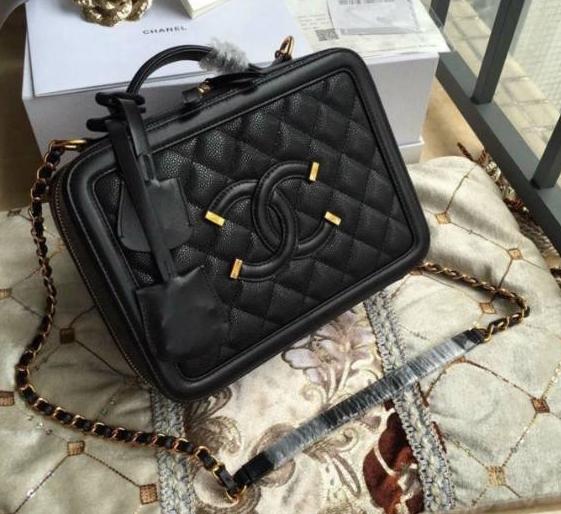 香奈儿chanel老佛爷发展史,chanel中古包法式复古风