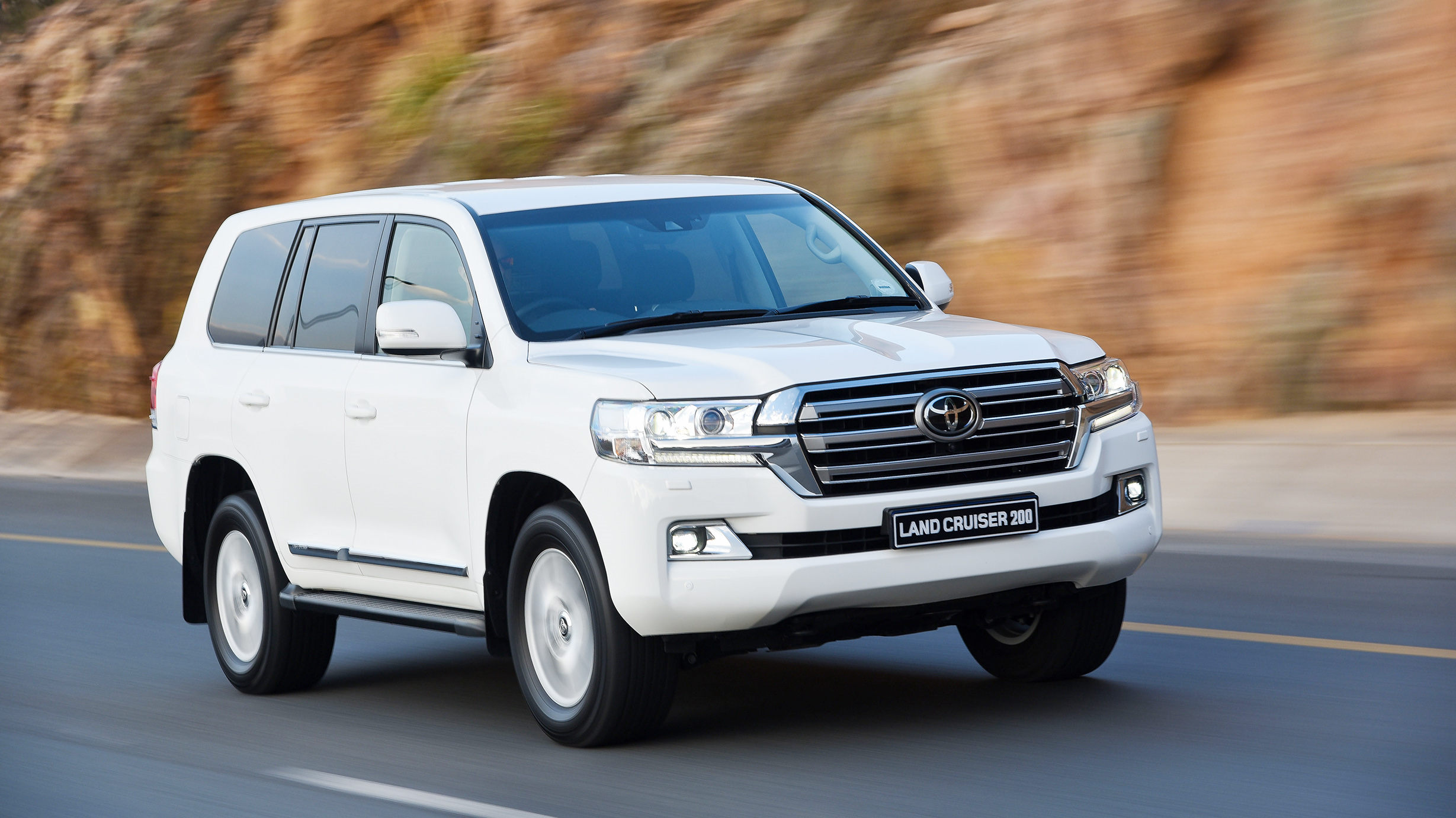 日系六缸的绝唱,日系最好的三款大型越野车