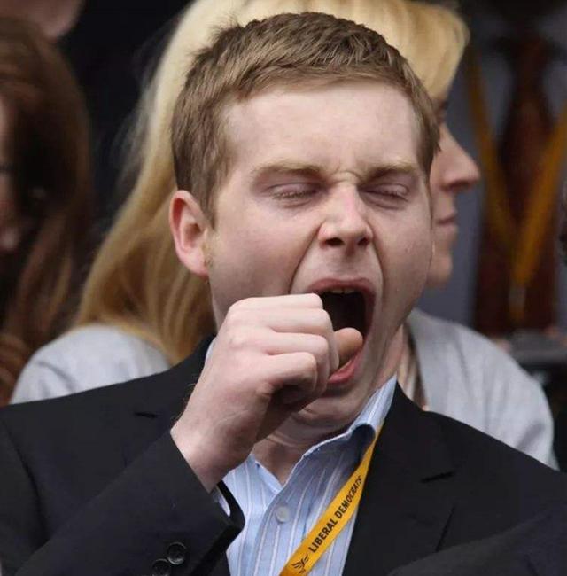 经常打哈欠是什么原因吃什么药,经常打哈欠是怎么回事中医说法